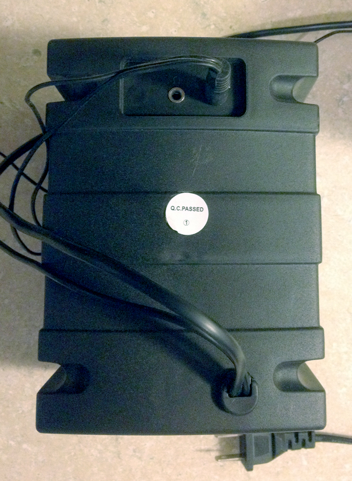 15_back_of_fake_woofer